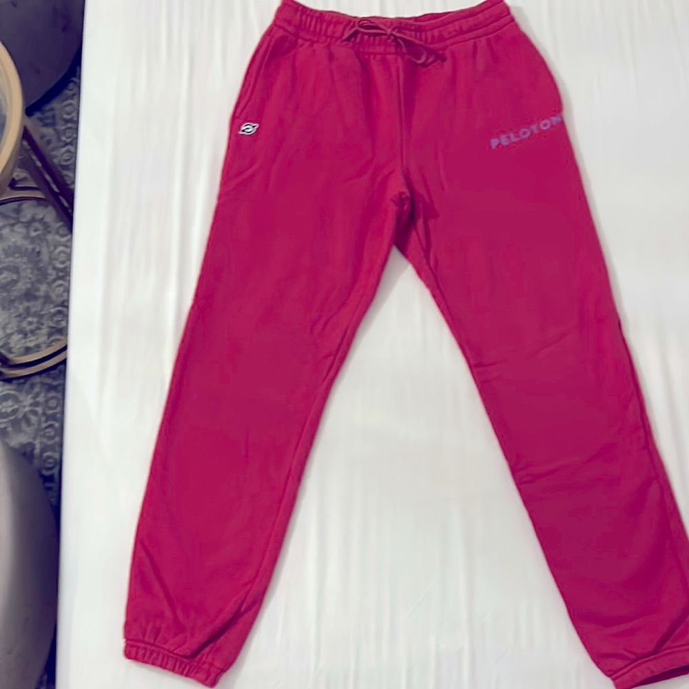 Brand new Peloton sweatpants size small
